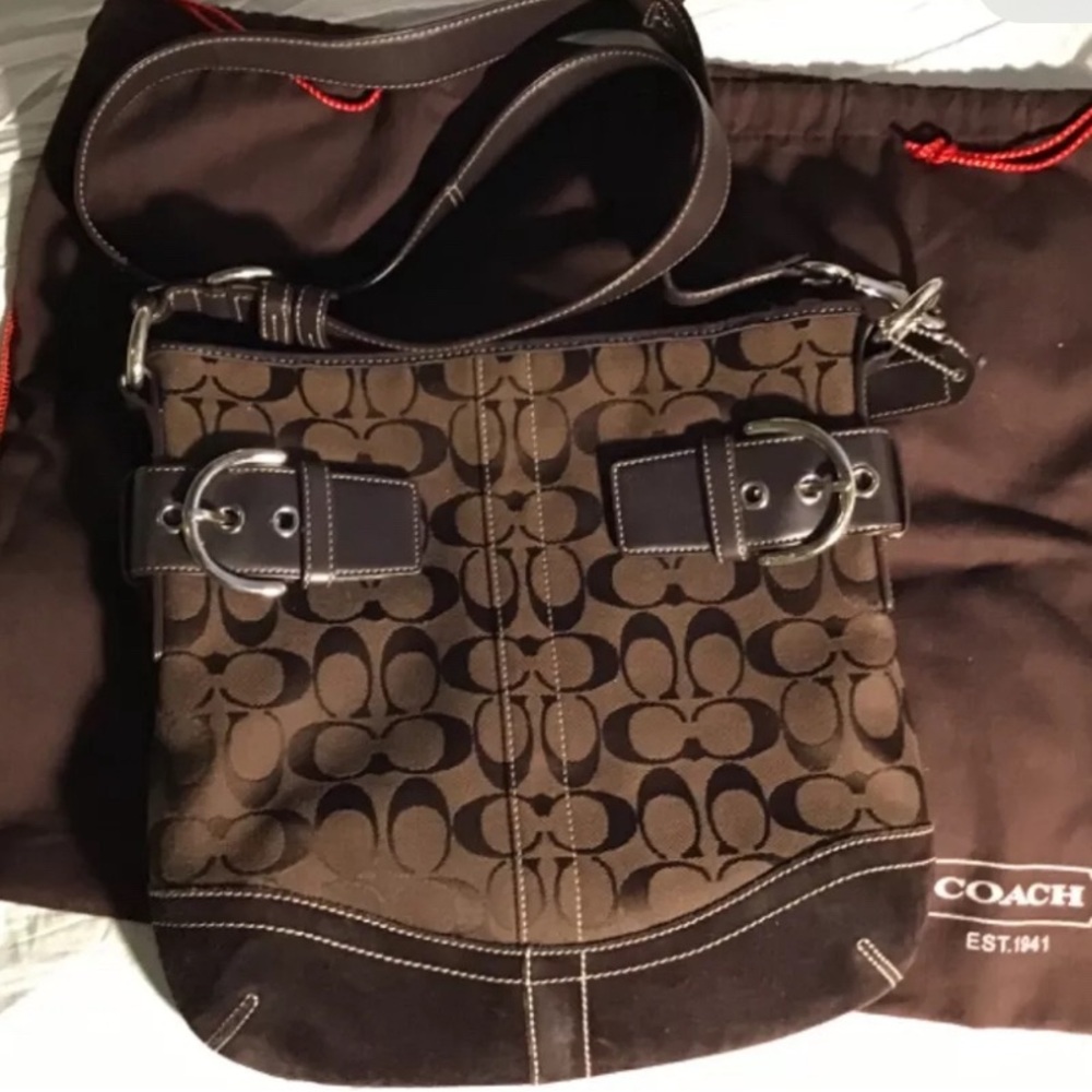 Authentic Coach Crossbody 💼